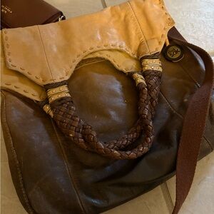 Sanuk cross body